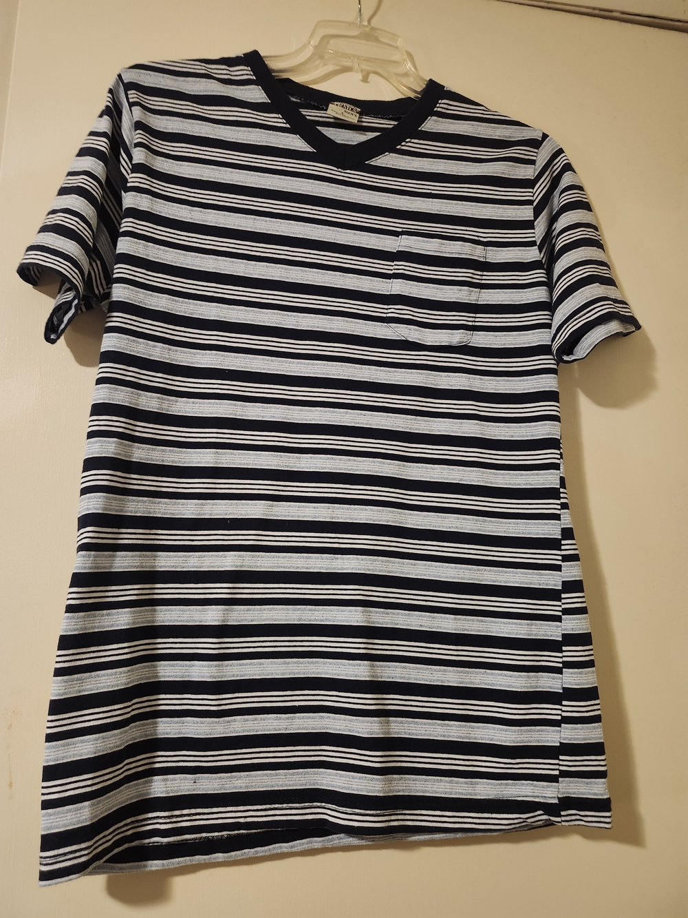 Open Trails Classic Men’s‎ Navy & White Striped Pocket T-Shirt Size L